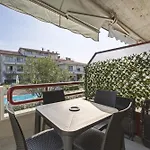 Apartment Azzurra - Monolocale Con Piscina E Wifi