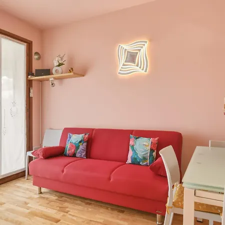 Azzurra - Monolocale Con Piscina E Wifi