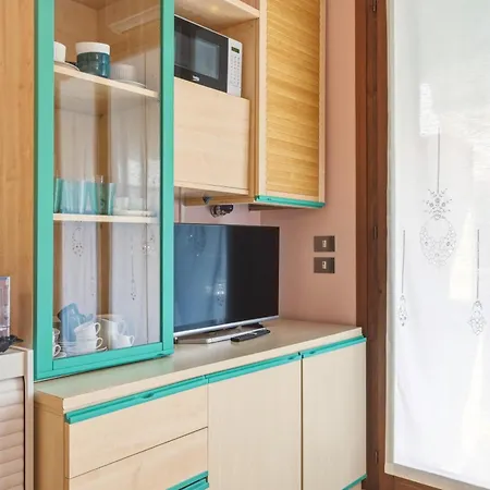 Azzurra - Monolocale Con Piscina E Wifi Apartament *