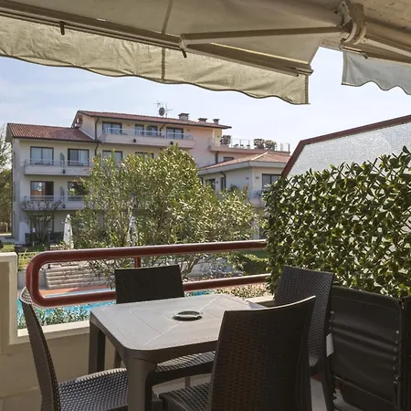 Azzurra - Monolocale Con Piscina E Wifi Sirmione